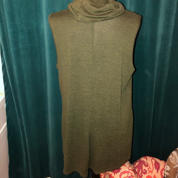 Green sweater sleeveless tunic - Picture 6 of 7